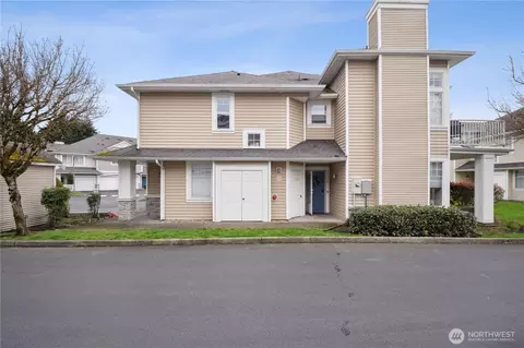 23546 55th Ave S, Kent, WA 98032