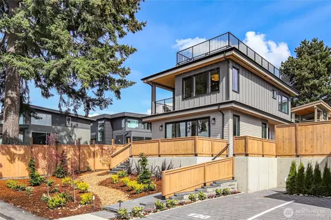 120 15th Ave, Kirkland, WA 98033