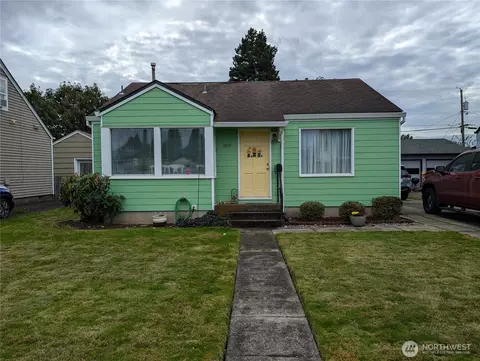 3119 Florida St, Longview, WA 98632