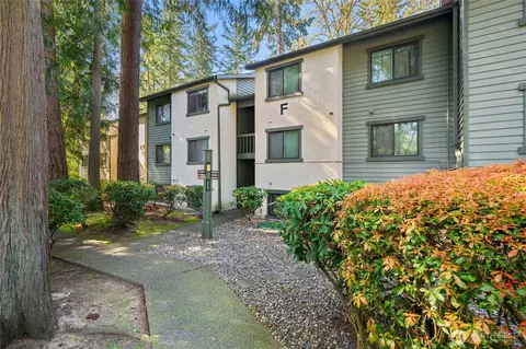 12721 NE 129th Ct #F301, Kirkland, WA 98034