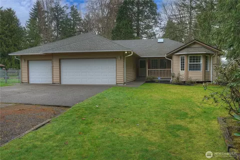 16123 12th Ave E, Tacoma, WA 98445
