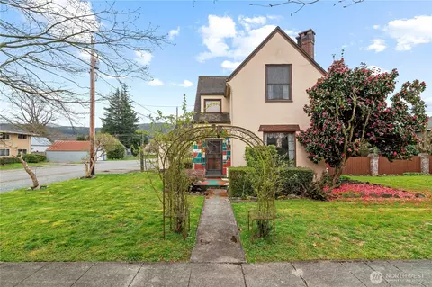 435 Nelson St, Sedro Woolley, WA 98284