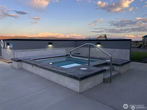 240 Basin Pointe Loop, Vantage, WA 98950 photo 14