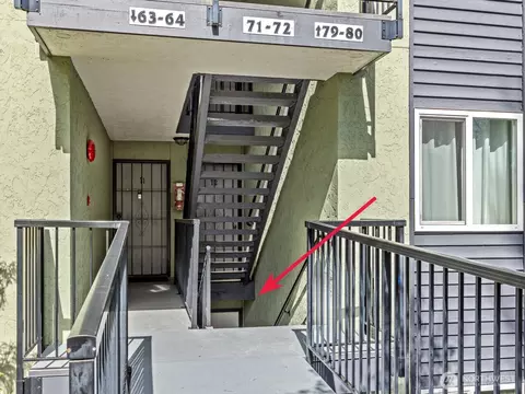 Exterior - 615 75th St SE #D64, Everett, WA 98203 photo 1 of 4