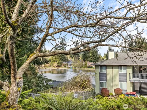 615 75th St SE #D64, Everett, WA 98203
