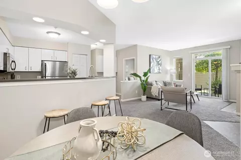 Dining - 15300 112th Ave NE #C102, Bothell, WA 98011 photo 2 of 2