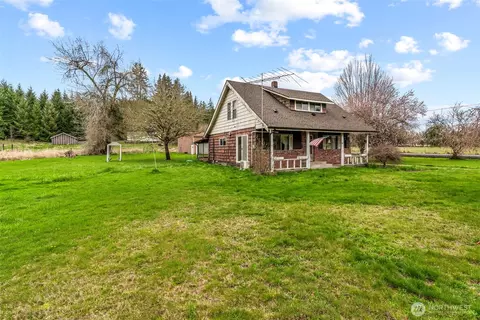 804 Ph 10, Castle Rock, WA 98611