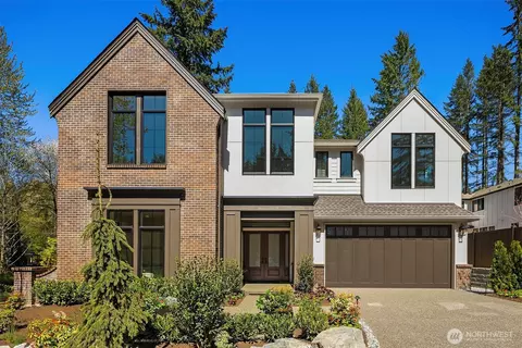 8258 133rd Ave NE, Redmond, WA 98052