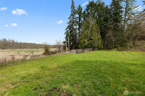 Exterior - 27615 36th Ave E, Spanaway, WA 98387 photo 6 of 8