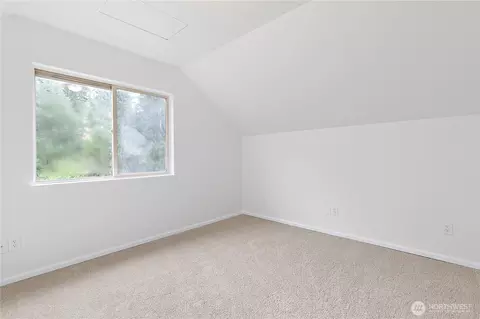 Bedroom - 27615 36th Ave E, Spanaway, WA 98387 photo 6 of 7