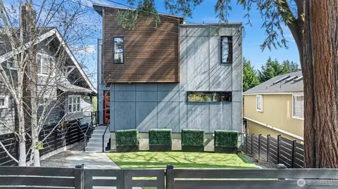 1614 26th Ave, Seattle, WA 98122