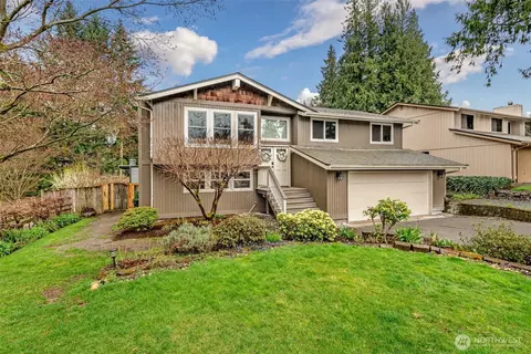 12321 29th Ave SE, Everett, WA 98208