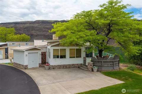 31478 Moore Rd NE #343, Coulee City, WA 99115