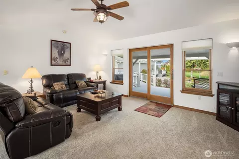 42 Quail Meadows Dr, Sequim, WA 98382 photo 5
