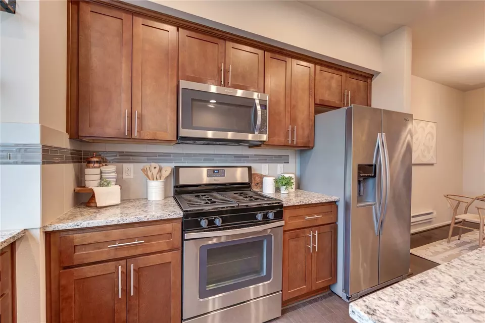 Kitchen - 13416 45th SE #5, Mill Creek, WA 98012 photo 5 of 5
