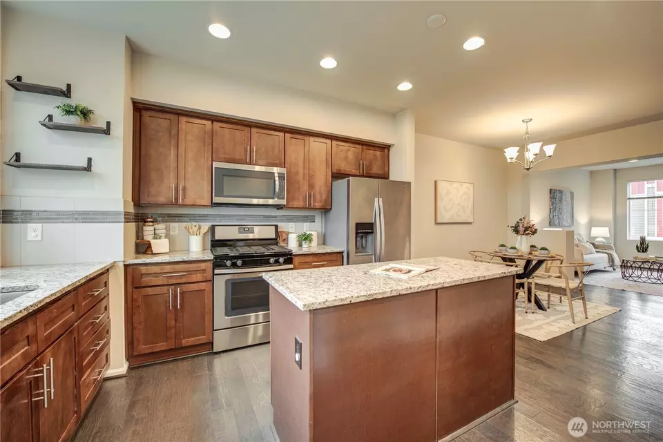 Kitchen - 13416 45th SE #5, Mill Creek, WA 98012 photo 3 of 5