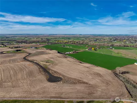 8 Ledgestone Dr, Walla Walla, WA 99362 photo 4