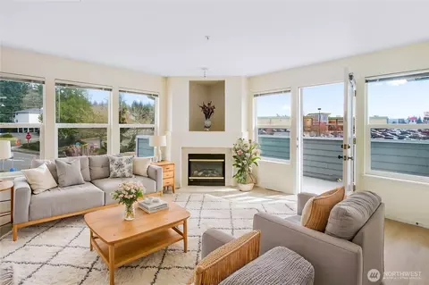 19412 48th Ave W #301, Lynnwood, WA 98036