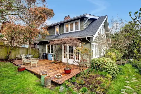 6539 Seward Park Ave S, Seattle, WA 98118
