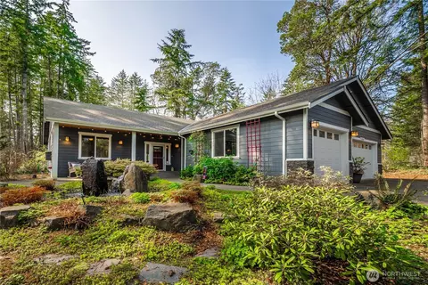 13822 88th Ave Ct NW, Gig Harbor, WA 98329