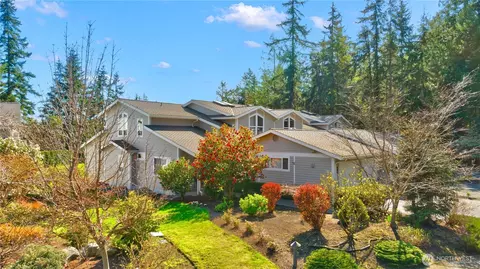 2410 James Pl #501, Langley, WA 98260