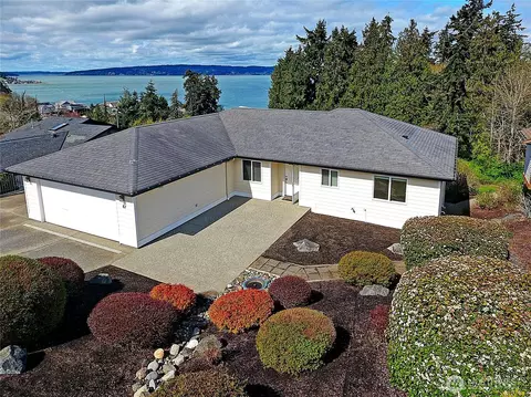 61 Vista Del Mar St, Camano Island, WA 98282