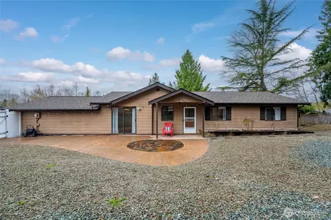 1120 N Waugh Rd, Mount Vernon, WA 98273