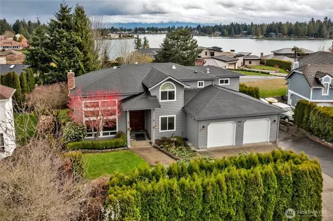 3511 197th Avenue Ct E, Lake Tapps, WA 98391