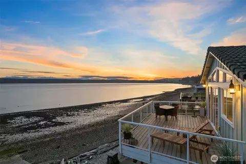 1415 Fossil Ln, Oak Harbor, WA 98277