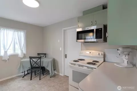 6024 Rockefeller Ave, Everett, WA 98203 photo 7