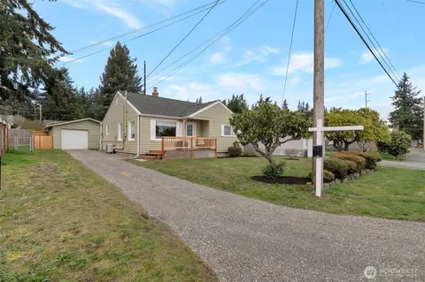 6024 Rockefeller Ave, Everett, WA 98203 photo 2