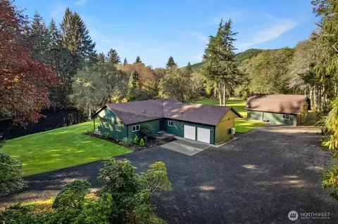 72 Lund Rd, Cosmopolis, WA 98537