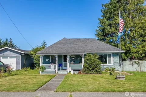 1104 19th St, Anacortes, WA 98221