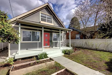 1112 N 80th St, Seattle, WA 98103