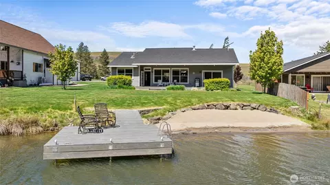 1140 Twin Lakes Rd, Cle Elum, WA 98922