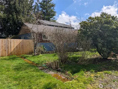 331 Swordfern Ave, Forks, WA 98331