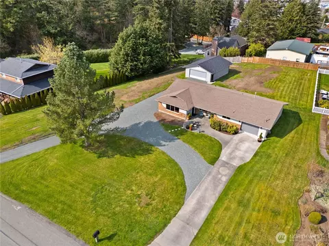802 Haddon Rd, Anacortes, WA 98221