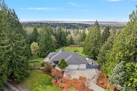 21430 Bluejay Pl, Mount Vernon, WA 98274