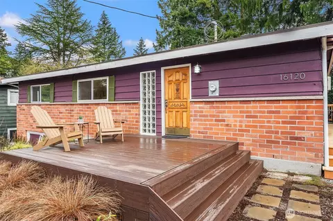 16120 Ashworth Ave N, Shoreline, WA 98133