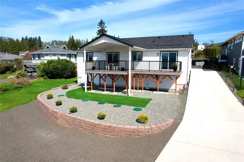38130 Fawn Rd NE, Hansville, WA 98340