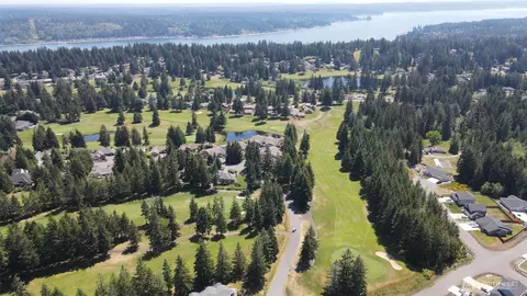 200 E Soderberg Rd, Allyn, WA 98524 photo 5