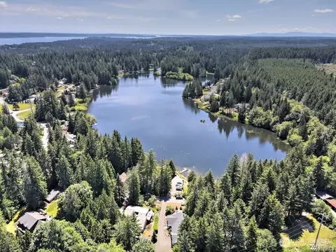 200 E Soderberg Rd, Allyn, WA 98524 photo 18