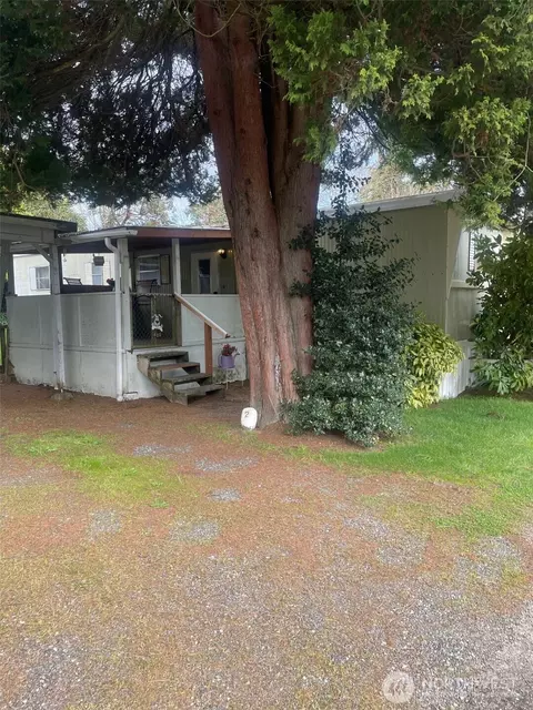 3724 Pine Rd #2, Bremerton, WA 98310