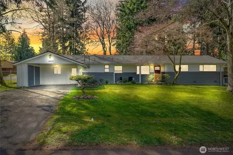 14207 6th Ave S, Burien, WA 98168