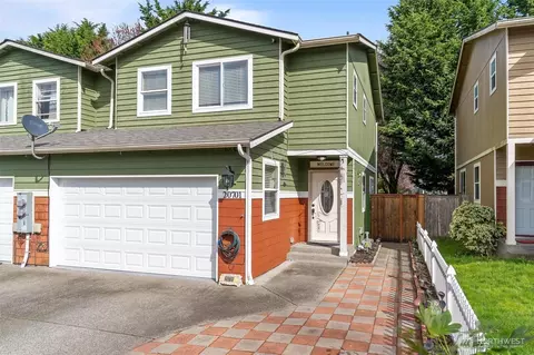 20701 Circle Bluff Dr, Arlington, WA 98223