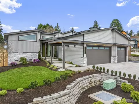 10024 NE 196th Pl, Bothell, WA 98011