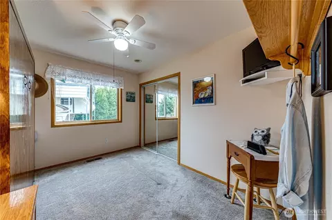 Bedroom - 60 Lotus Ln, Sequim, WA 98382 photo 2 of 2