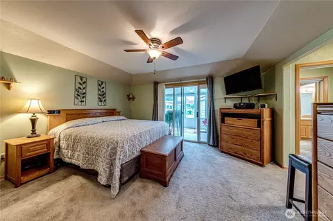 Bedroom - 60 Lotus Ln, Sequim, WA 98382 photo 1 of 2