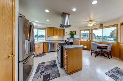Kitchen - 60 Lotus Ln, Sequim, WA 98382 photo 1 of 4