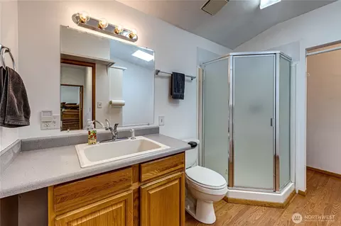 Bath - 60 Lotus Ln, Sequim, WA 98382 photo 4 of 4